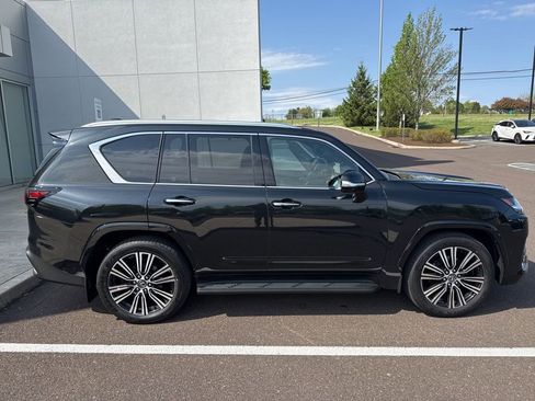 New 2026 Lexus LX 700h Luxury AWD/4WD image 5