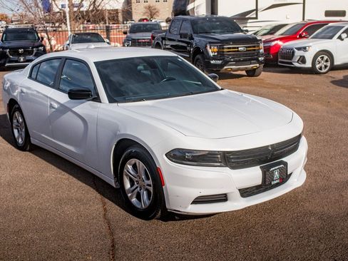 Used 2023 Dodge Charger SXT image 9