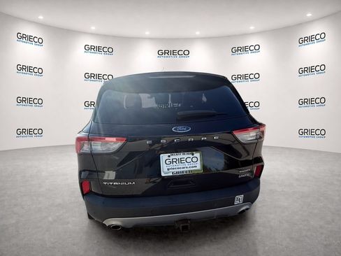 Used 2022 Ford Escape Titanium w/ Titanium Elite Package AWD/4WD image 6