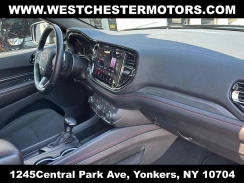 Used 2025 Dodge Durango GT RWD image 16