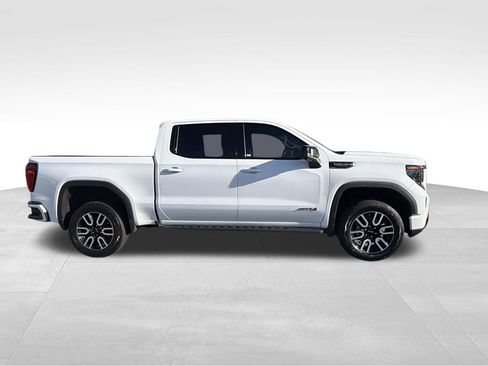 Used 2024 GMC Sierra 1500 AT4 w/ Technology Package image 2