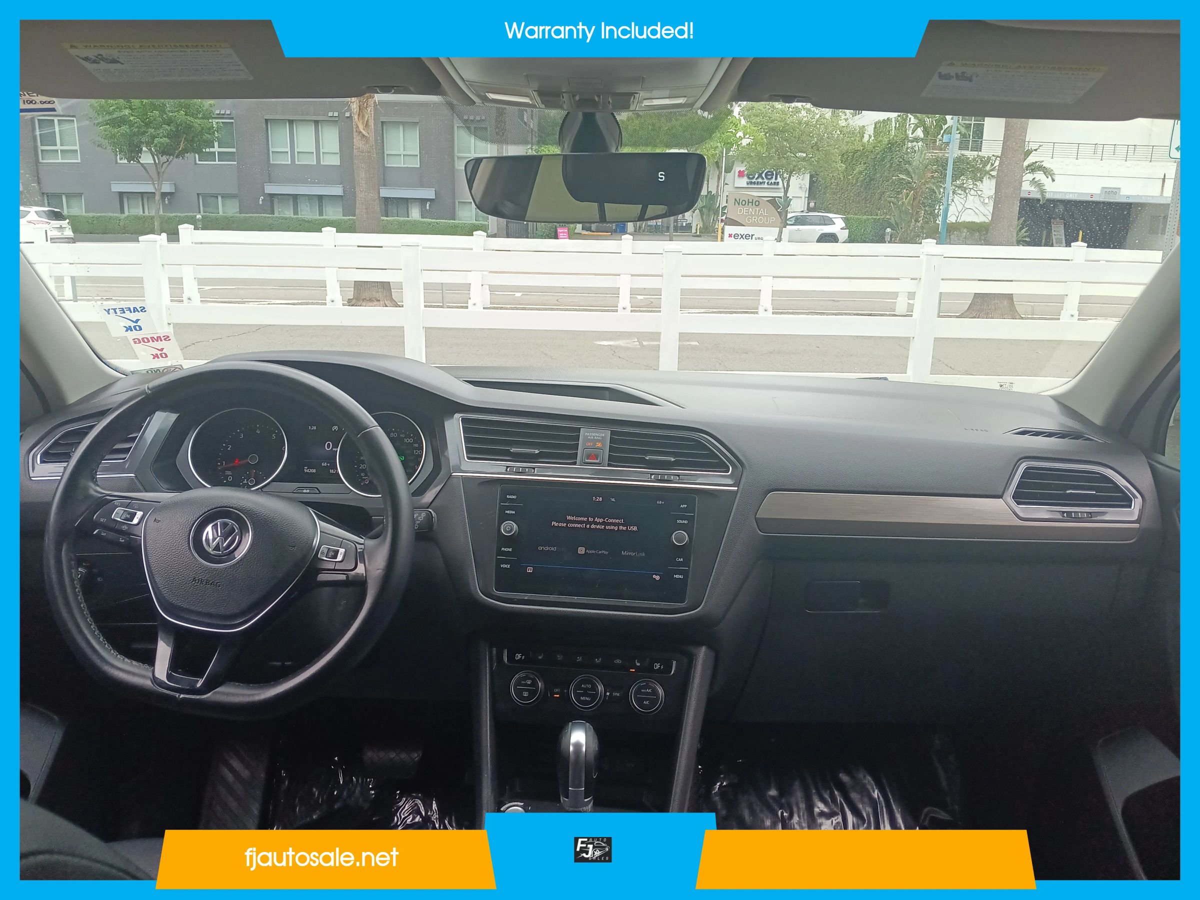 Used 2019 Volkswagen Tiguan SE w/ Panoramic Sunroof Package FWD image 12