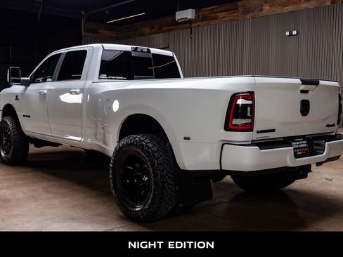 Used 2024 RAM 3500 Laramie w/ Night Edition AWD/4WD image 7