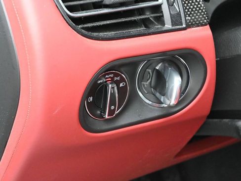 Certified 2024 Porsche Macan GTS image 15