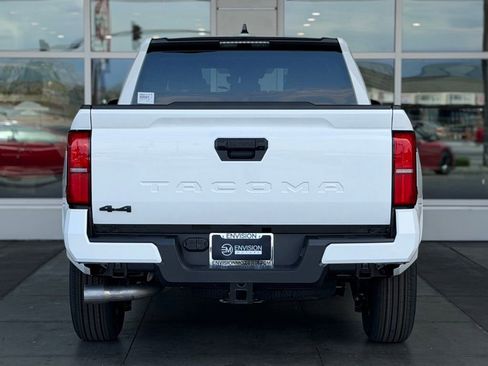 New 2026 Toyota Tacoma SR5 AWD/4WD image 11