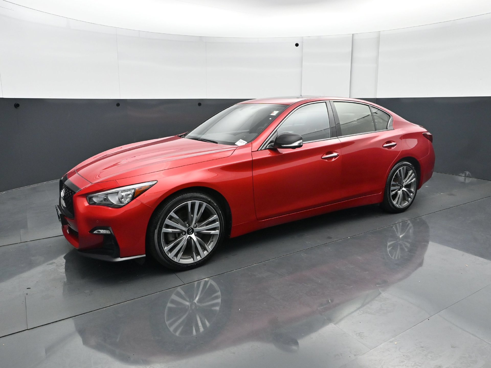 Used 2024 INFINITI Q50 Sensory AWD/4WD image 2