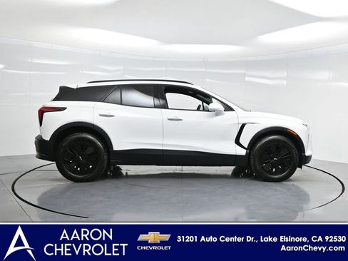 New 2026 Chevrolet Blazer EV LT w/ Midnight/Sport Edition FWD image 28