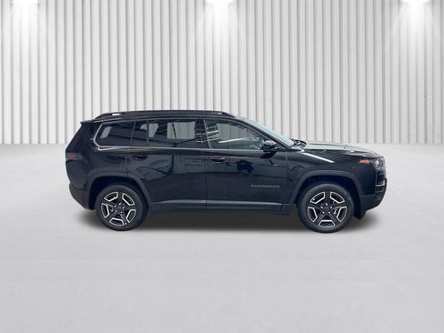 New 2026 Jeep Cherokee Limited AWD/4WD image 3