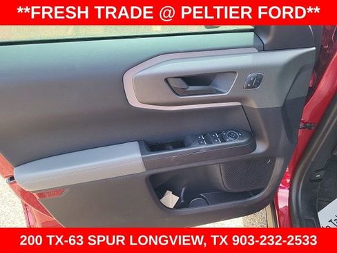 Used 2025 Ford Bronco Sport Badlands image 11