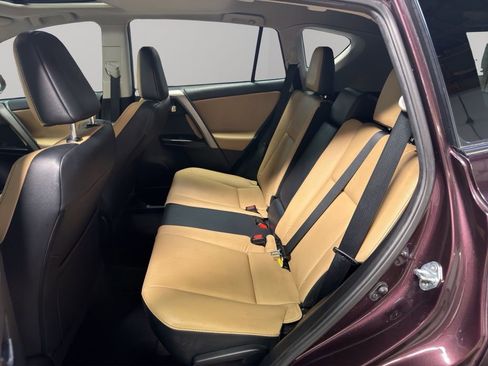 Used 2017 Toyota RAV4 Limited image 17