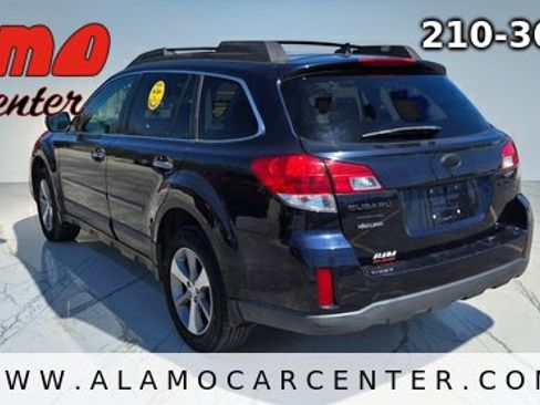 Used 2014 Subaru Outback 2.5i Limited image 3