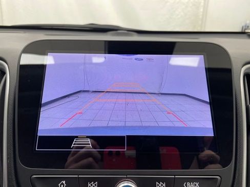 Used 2023 Chevrolet Malibu LT image 4