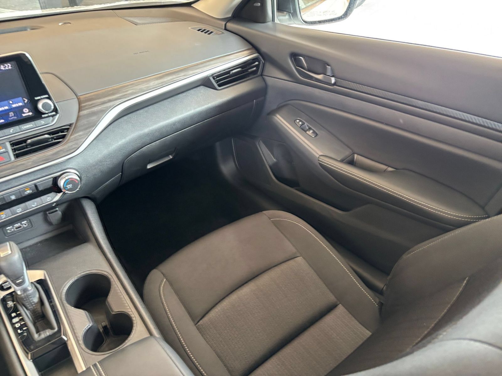 Used 2026 Nissan Altima 2.5 SV FWD image 34