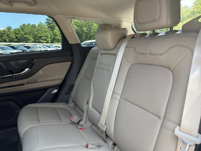 Used 2022 Lincoln Corsair AWD w/ Equipment Group 101A image 21
