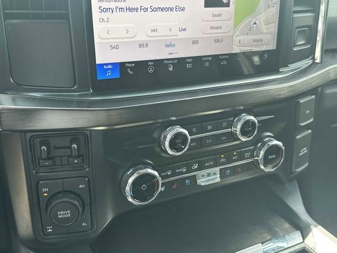 Used 2024 Ford F350 Lariat w/ Chrome Package image 52