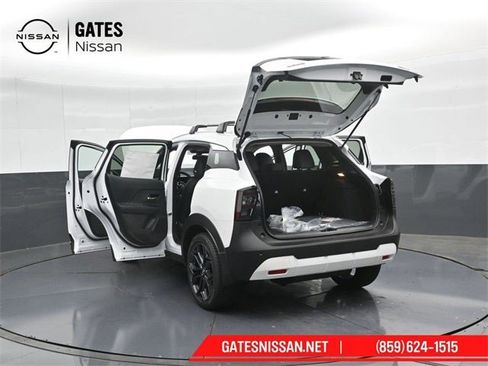 New 2026 Nissan Kicks SR w/ SR Premium Package image 64