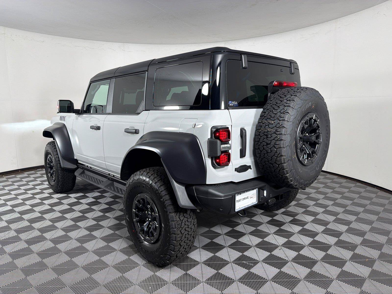 New 2026 Ford Bronco Raptor AWD/4WD image 5