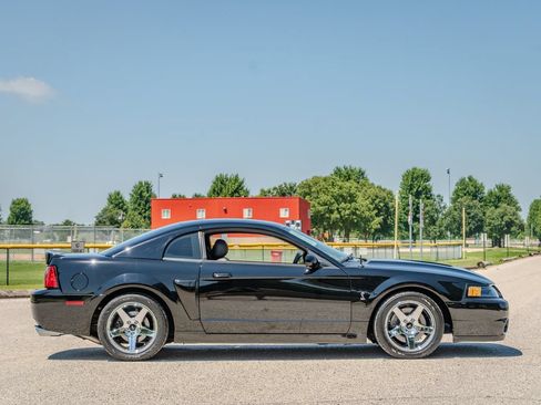 Used 2003 Ford Mustang Cobra RWD image 7
