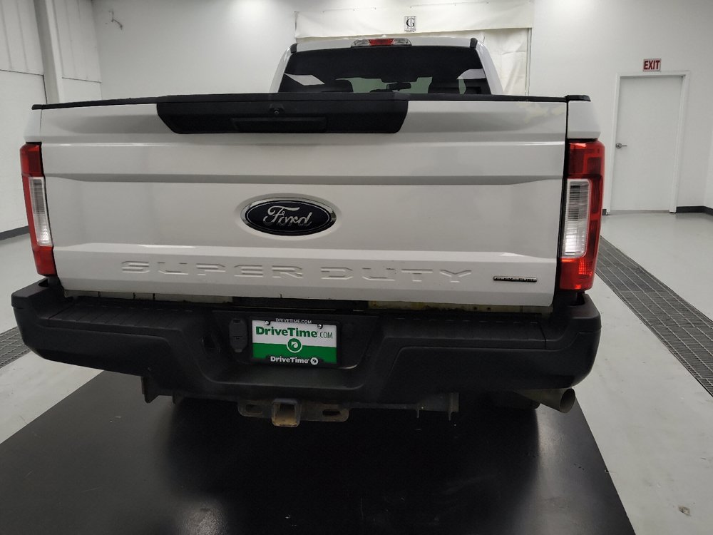 Used 2019 Ford F250 XL w/ Power Equipment Group AWD/4WD image 7