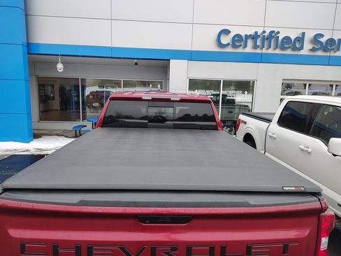 Used 2019 Chevrolet Silverado 1500 RST w/ All-Star Edition image 10