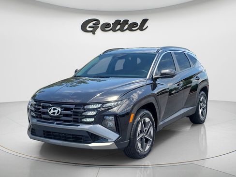 Certified 2025 Hyundai Tucson SEL AWD/4WD image 1