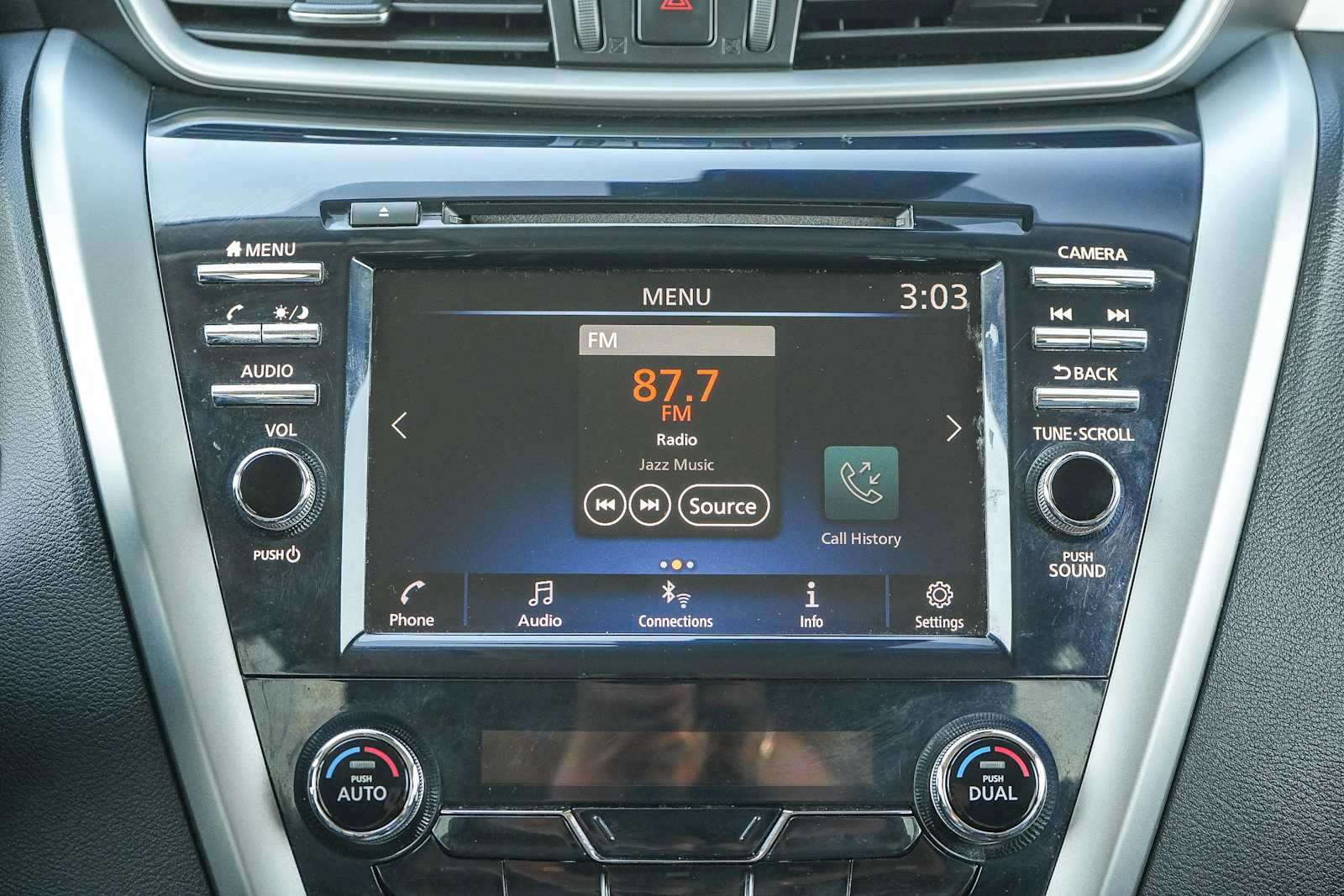 Used 2023 Nissan Murano SV AWD/4WD image 14