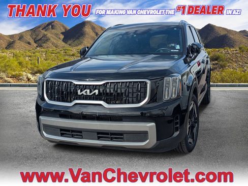 Used 2023 Kia Telluride EX image 1