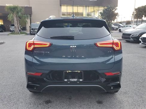 Used 2024 Buick Encore GX Sport Touring w/ Experience Buick Package image 10