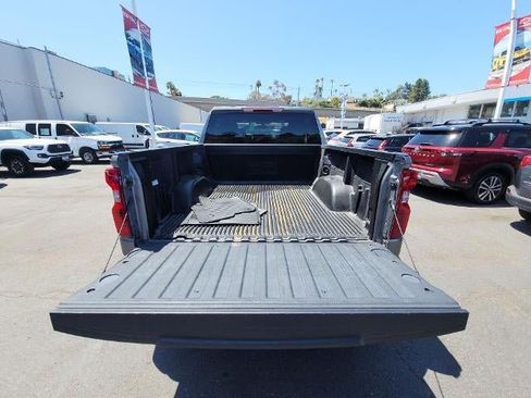 Used 2022 Chevrolet Silverado 1500 LT RWD image 24