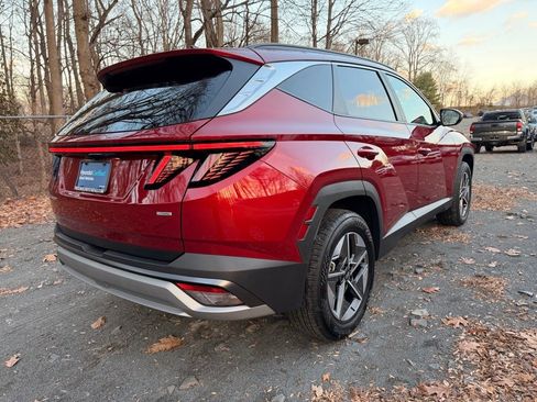 Certified 2025 Hyundai Tucson SEL image 3