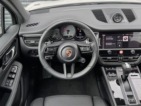 New 2026 Porsche Macan S image 18