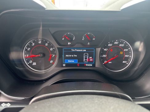 Used 2023 Chevrolet Camaro LT RWD image 14