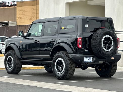 New 2026 Ford Bronco Badlands AWD/4WD image 5
