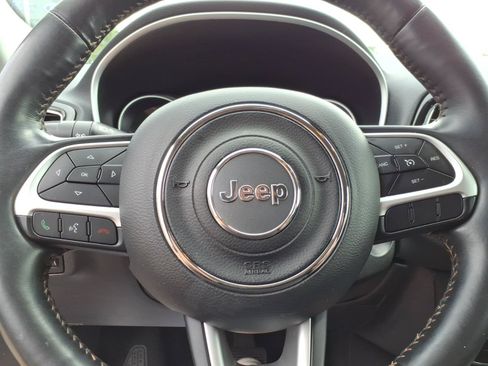 Used 2019 Jeep Compass Limited AWD/4WD image 23