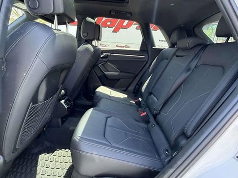 Used 2025 Audi Q3 2.0T Premium w/ Convenience Package AWD/4WD image 11