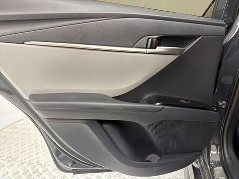 Used 2026 Toyota Camry SE FWD image 9