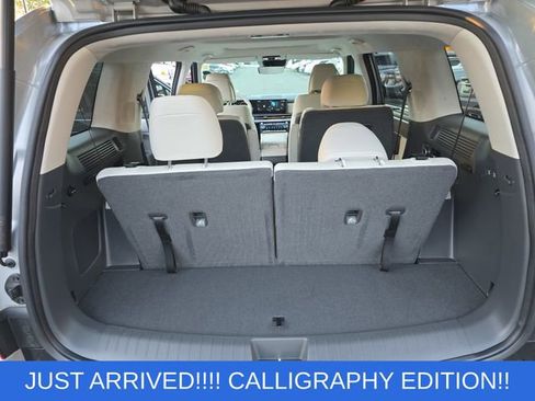 Used 2024 Hyundai Santa Fe Calligraphy AWD/4WD image 13