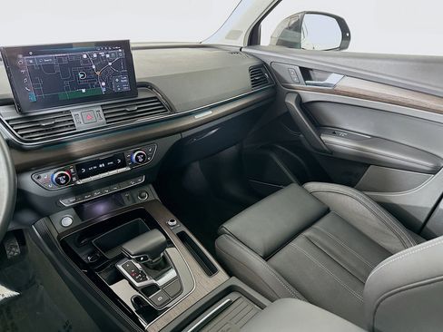 Used 2023 Audi Q5 2.0T Prestige image 24