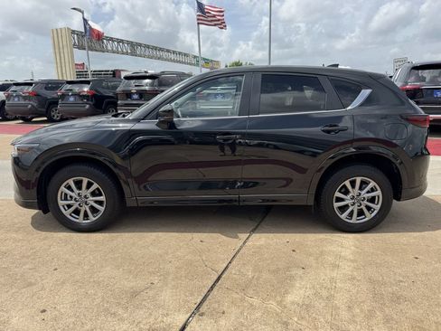 Used 2025 MAZDA CX-5 AWD 2.5 S w/ Preferred Package image 4