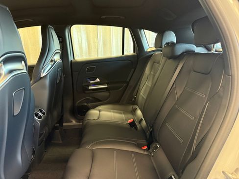 New 2026 Mercedes-Benz GLA 35 AMG 4MATIC image 17