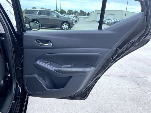 Used 2022 Nissan Altima 2.5 SV FWD image 21
