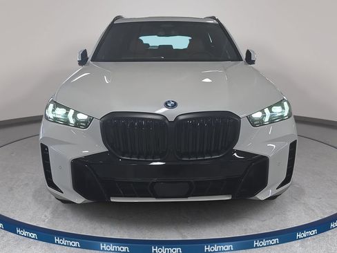 New 2026 BMW X5 xDrive50e w/ Executive Package AWD/4WD image 2