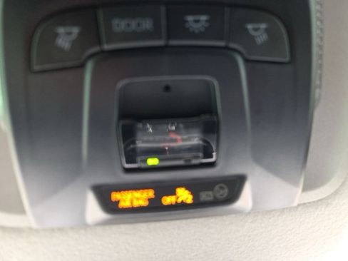 Used 2023 Toyota Corolla Cross LE FWD image 6