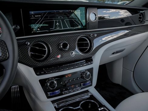 New 2025 Rolls-Royce Spectre Black Badge image 30