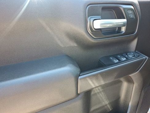 Certified 2024 Chevrolet Silverado 1500 Custom Trail Boss w/ LPO, Dark Essentials Package AWD/4WD image 12