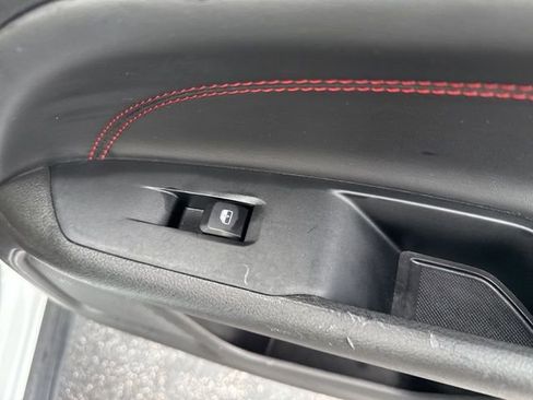 Used 2024 Jeep Compass Trailhawk AWD/4WD image 15