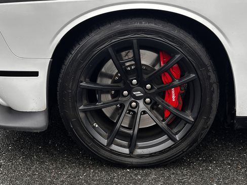 Used 2020 Dodge Challenger R/T Scat Pack w/ Dynamics Package image 19