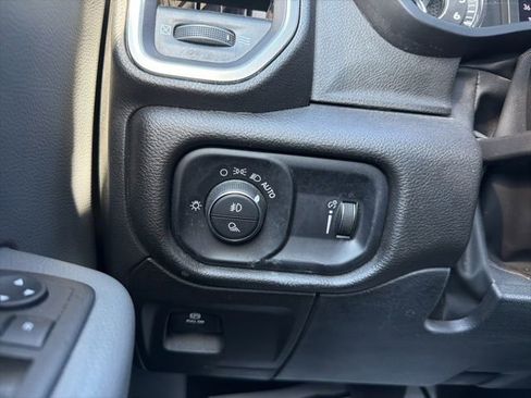 Used 2022 RAM 1500 Big Horn image 38