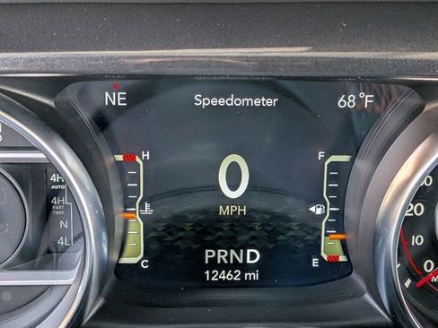 Certified 2022 Jeep Wrangler Unlimited Rubicon w/ Xtreme Recon 35" Tire Package image 12