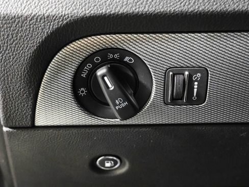 Used 2018 Dodge Durango GT w/ Premium Group image 26